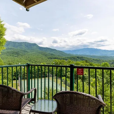 Deer Ridge Mountain Resort E208
